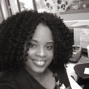 Meet your Posher, Chanel